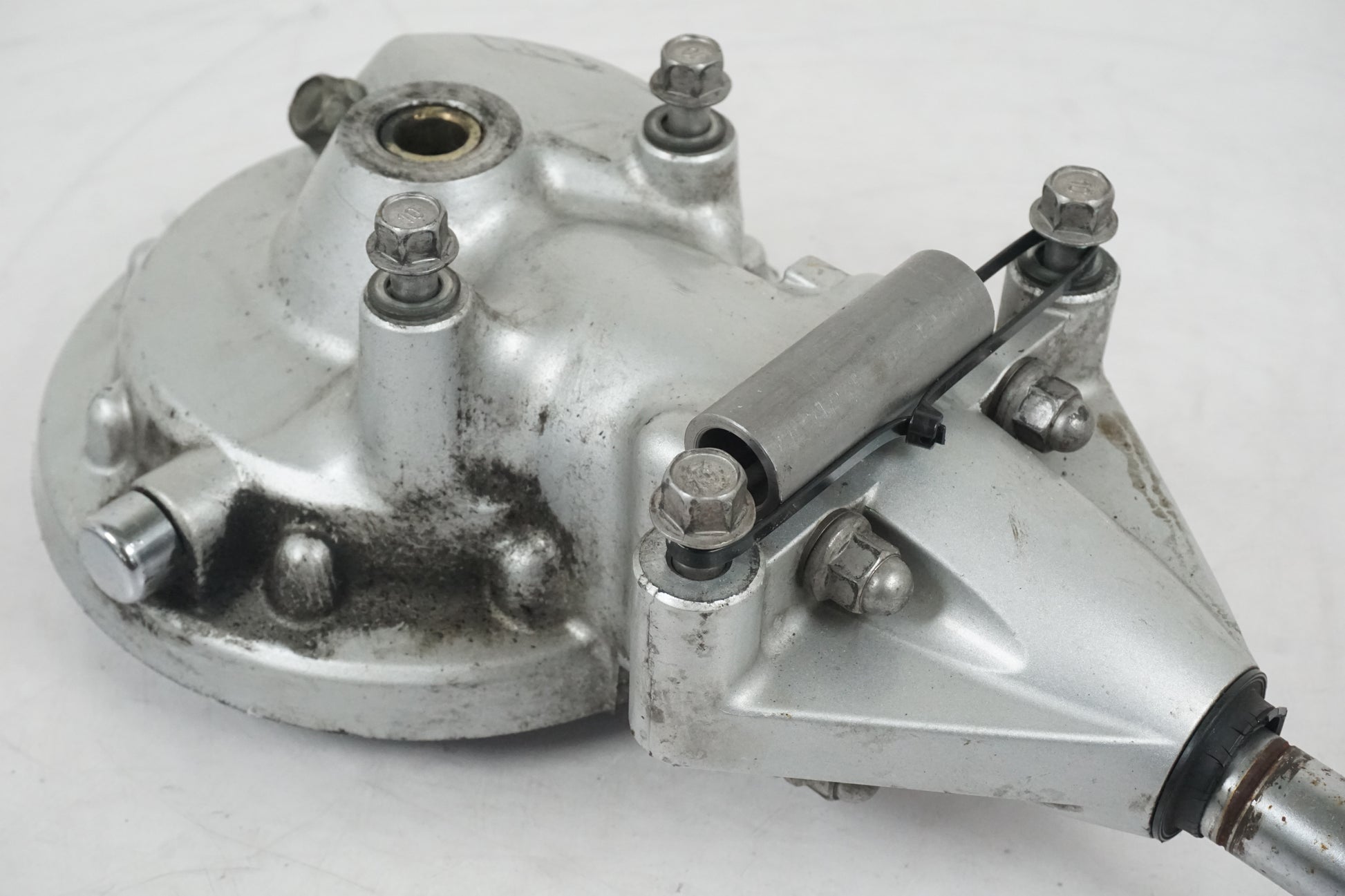 Baksidan på Slutväxel från en Yamaha XVS 1100 -2000 motorcykel.