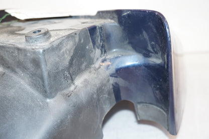 Snett uppifrån på Framskärm från en Suzuki GSX 1100 F -1988 motorcykel.