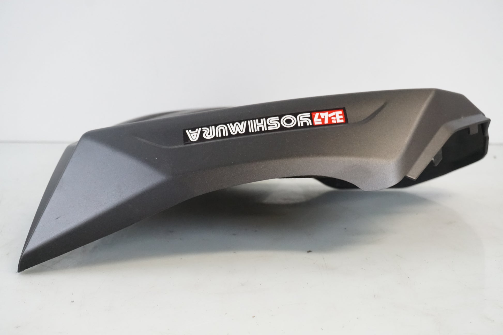 Baksidan på Sidkåpa från en Kawasaki ZX-10R -2008 motorcykel.