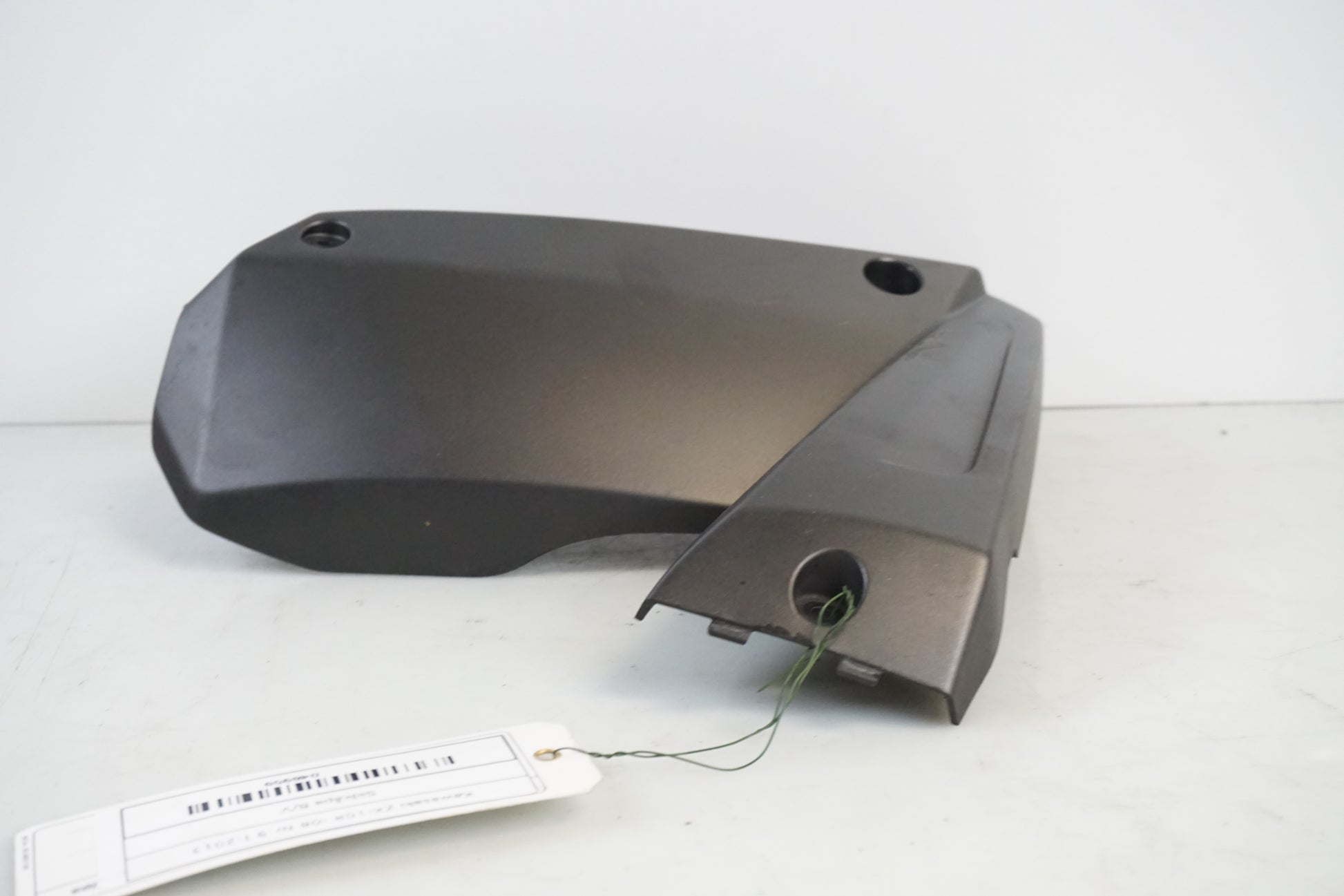 Vänster sida på Sidkåpa från en Kawasaki ZX-10R -2008 motorcykel.