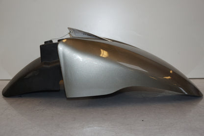 Höger sida på Framskärm från en Suzuki GSX 1100 F -1991 motorcykel.