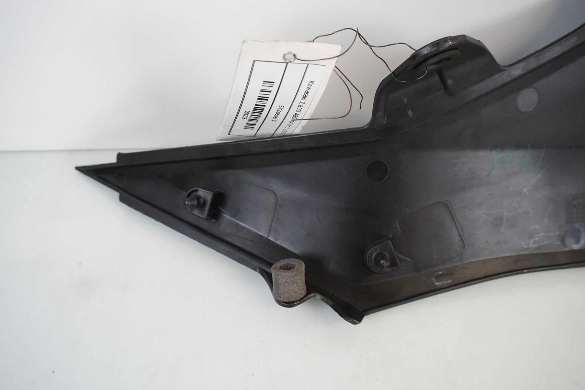 Extrabild1 på Sidopanel från en Kawasaki Z 800 -2014 motorcykel.