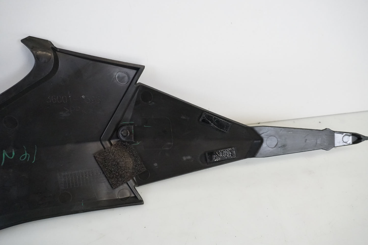 Extrabild2 på Sidopanel från en Kawasaki Z 800 -2014 motorcykel.