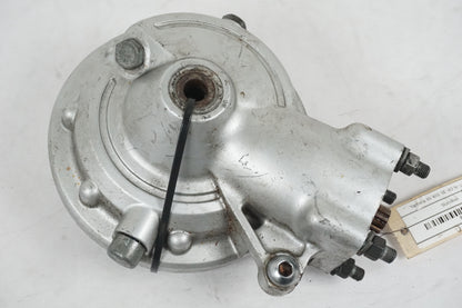 Framsidan på Slutväxel från en Yamaha XV 400 -1983 motorcykel.