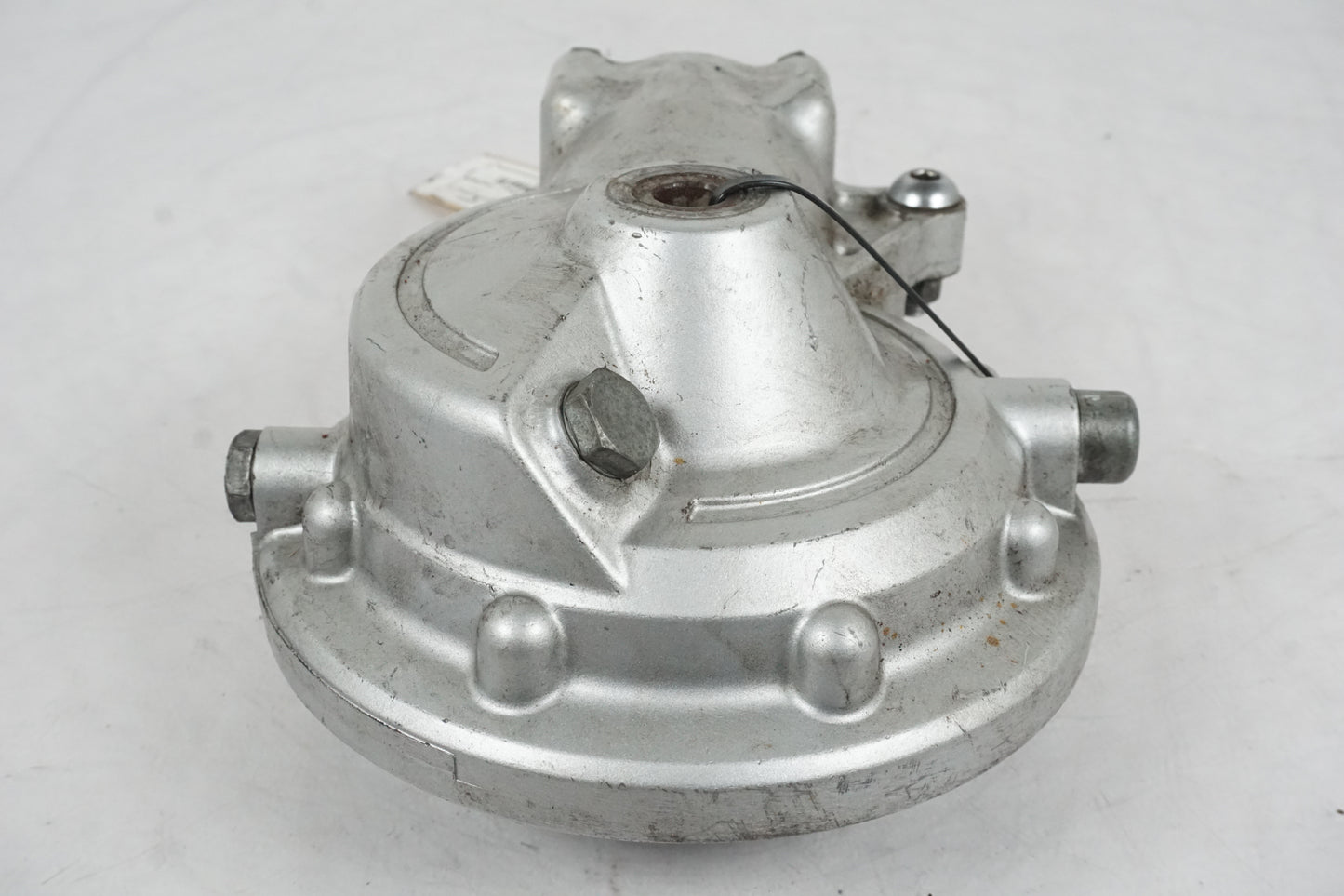 Snett uppifrån på Slutväxel från en Yamaha XV 400 -1983 motorcykel.