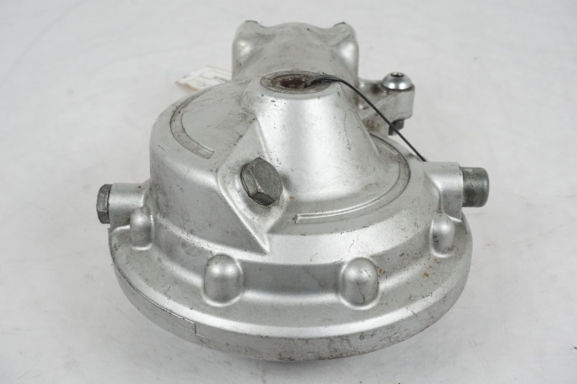 Snett uppifrån på Slutväxel från en Yamaha XV 400 -1983 motorcykel.