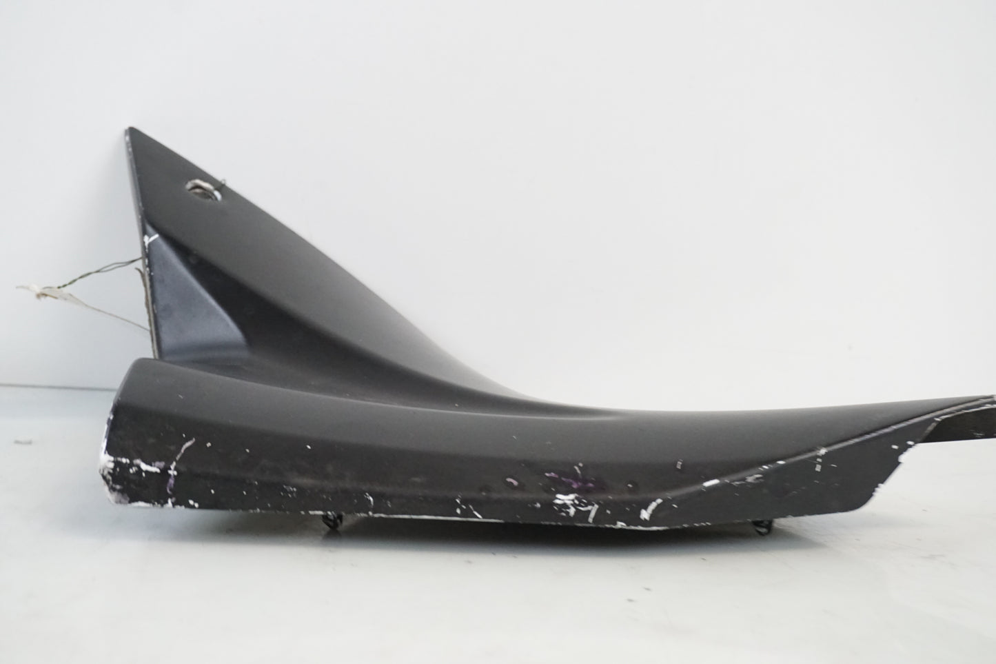 Baksidan på Sidopanel från en Kawasaki ZX-10R -2006 motorcykel.