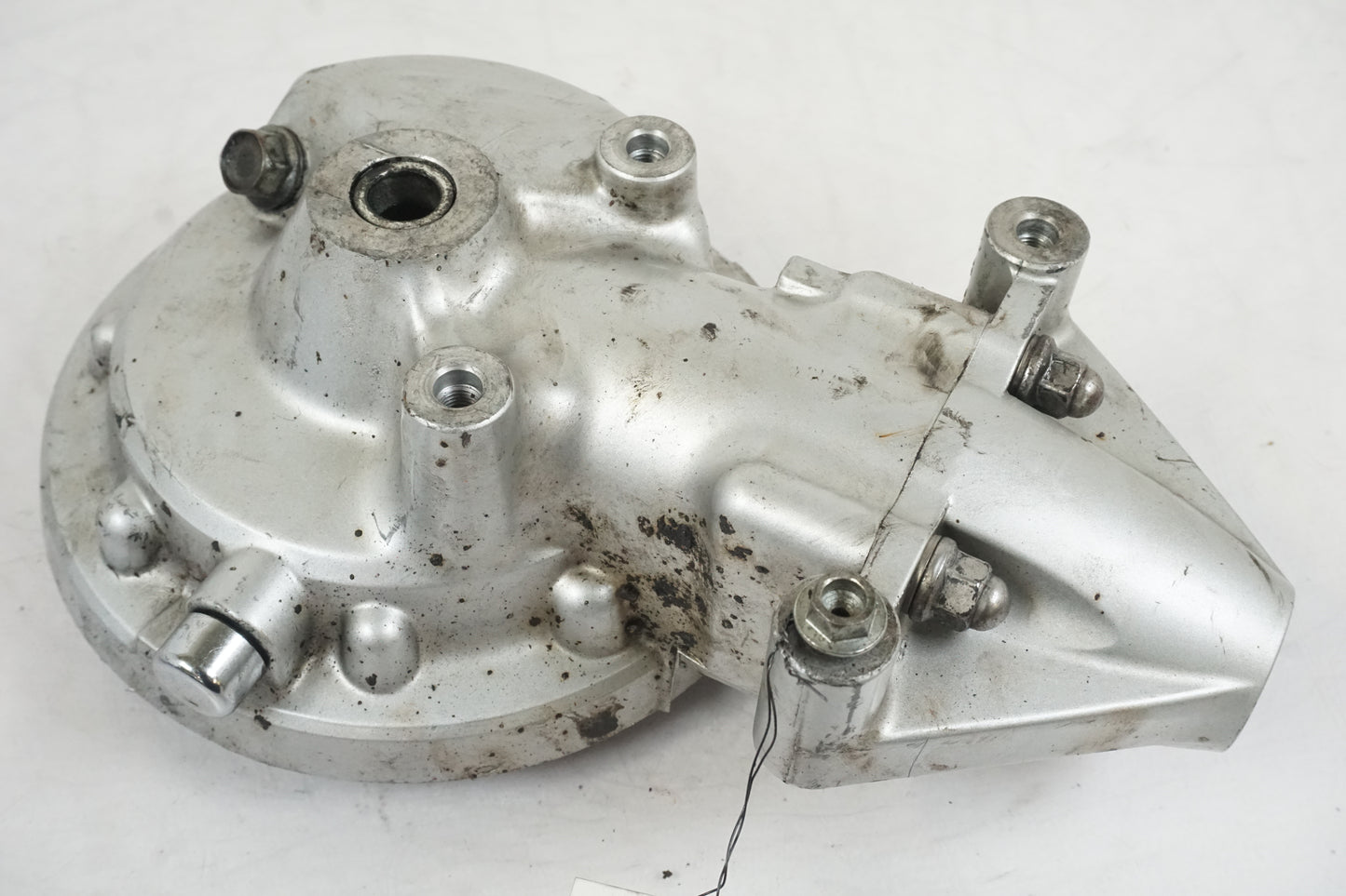 Framsidan på Slutväxel från en Yamaha XVS 1100 -2006 motorcykel.