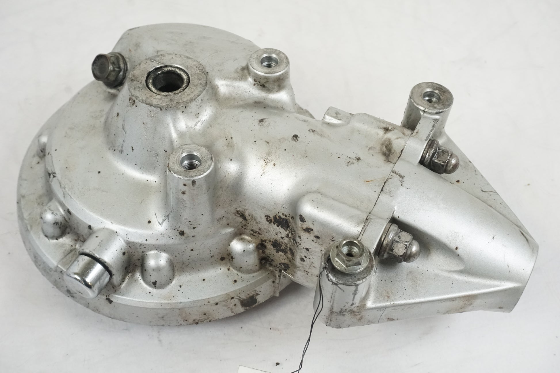 Framsidan på Slutväxel från en Yamaha XVS 1100 -2006 motorcykel.