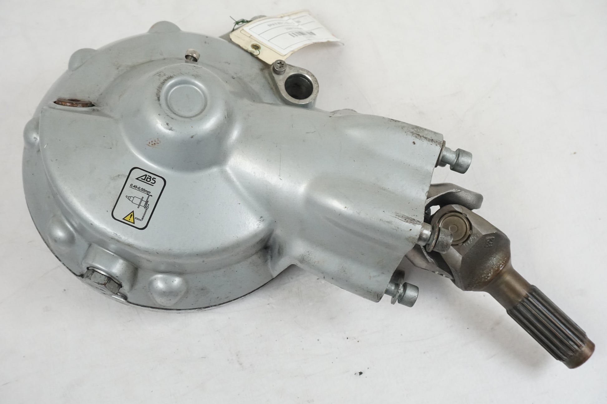 Framsidan på Slutväxel från en BMW R 850 C -1999 motorcykel.