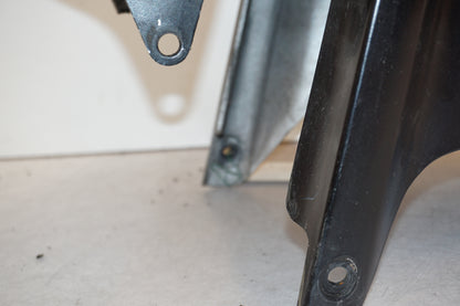 Vänster sida på Framskärm från en Suzuki GSX-R 750 -1997 motorcykel.