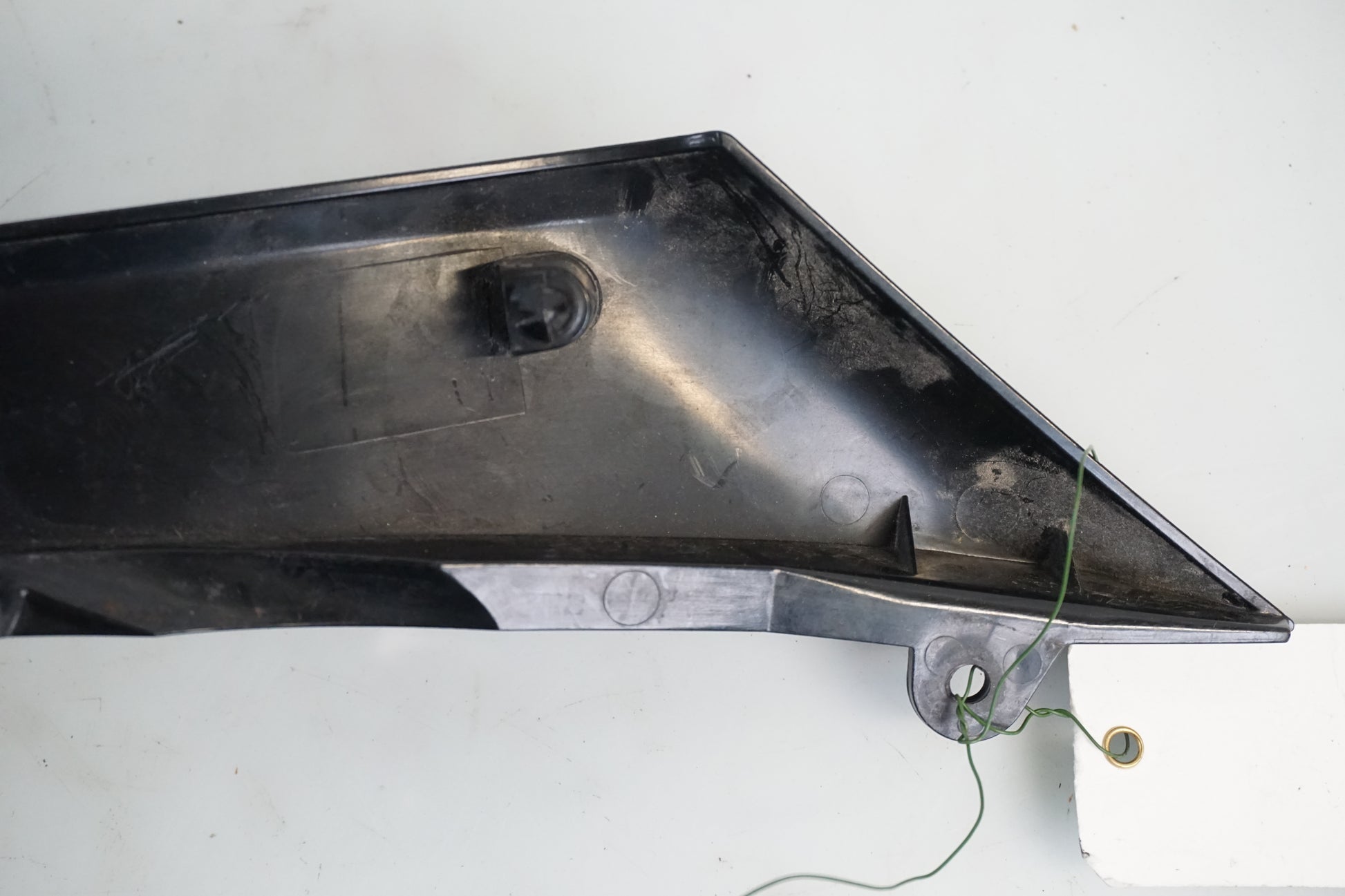 Extrabild2 på Sidopanel från en Kawasaki Versys 650 -2009 motorcykel.