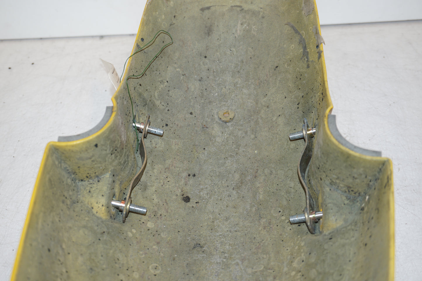 Extrabild2 på Framskärm från en Suzuki SV 650 -1999 motorcykel.