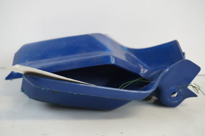 Höger sida på Handskydd från en Kawasaki KDX 125 -1991 motorcykel.