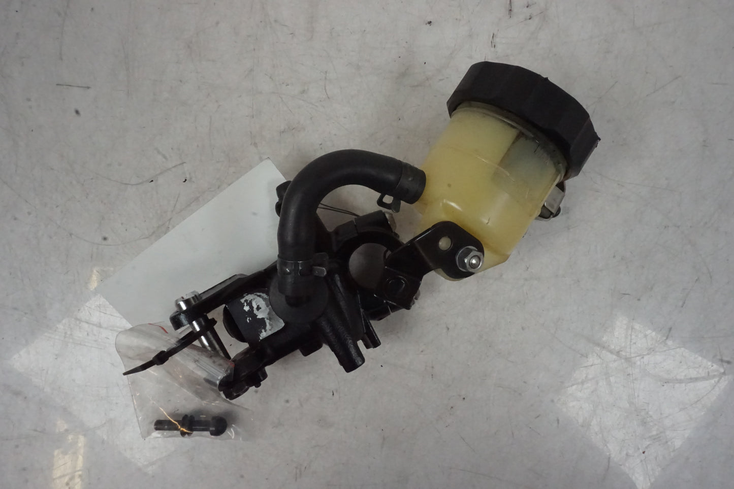 Bromshuvudcylinder