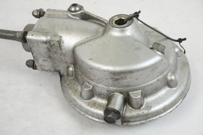 Snett uppifrån på Slutväxel från en Yamaha BT 1100 -2002 motorcykel.