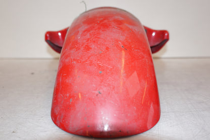 Vänster sida på Framskärm från en Suzuki RF 600 R -1993 motorcykel.