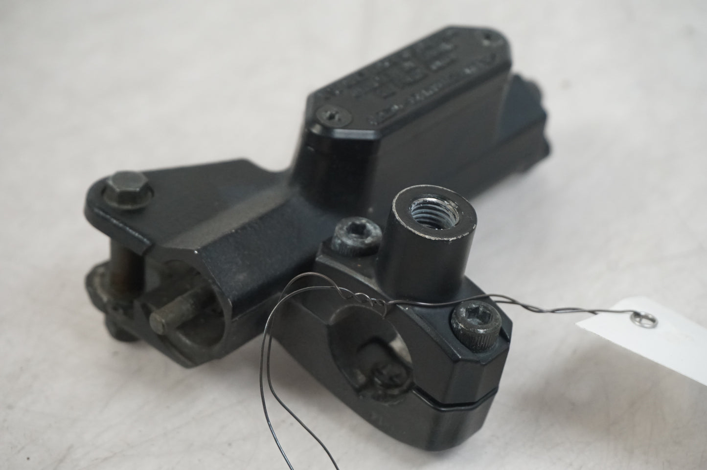 Cylindre de tête de raccordement