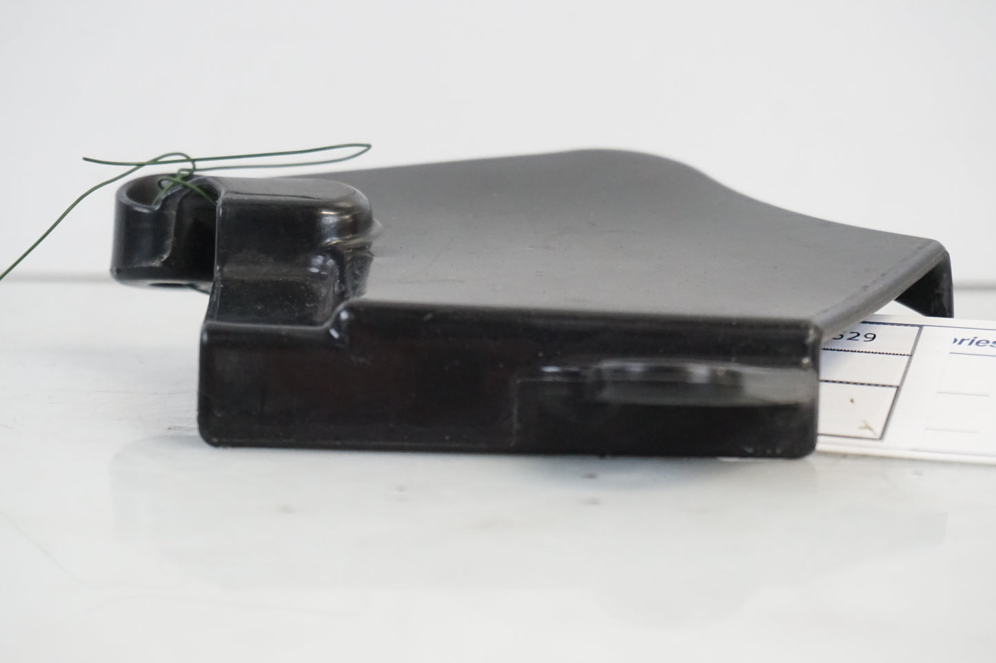 Vänster sida på Sidopanel från en Kawasaki VN 1600 -2006 motorcykel.