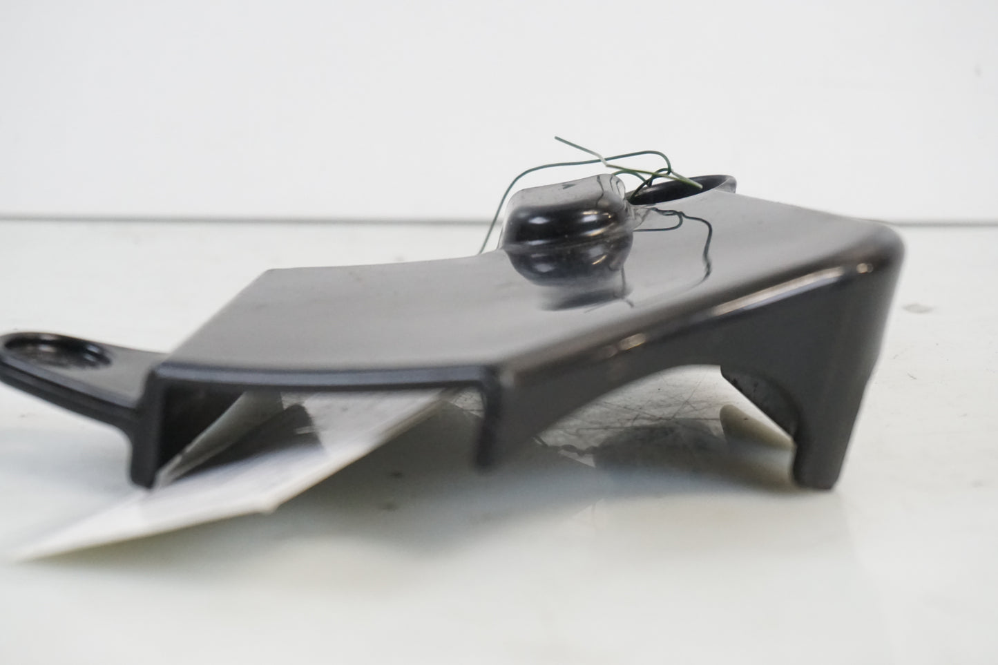 Snett uppifrån på Sidopanel från en Kawasaki VN 1600 -2006 motorcykel.