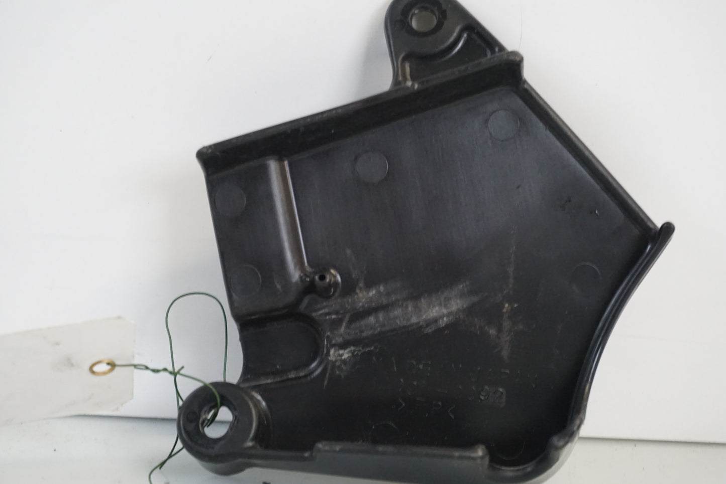 Snett nerifrån på Sidopanel från en Kawasaki VN 1600 -2006 motorcykel.