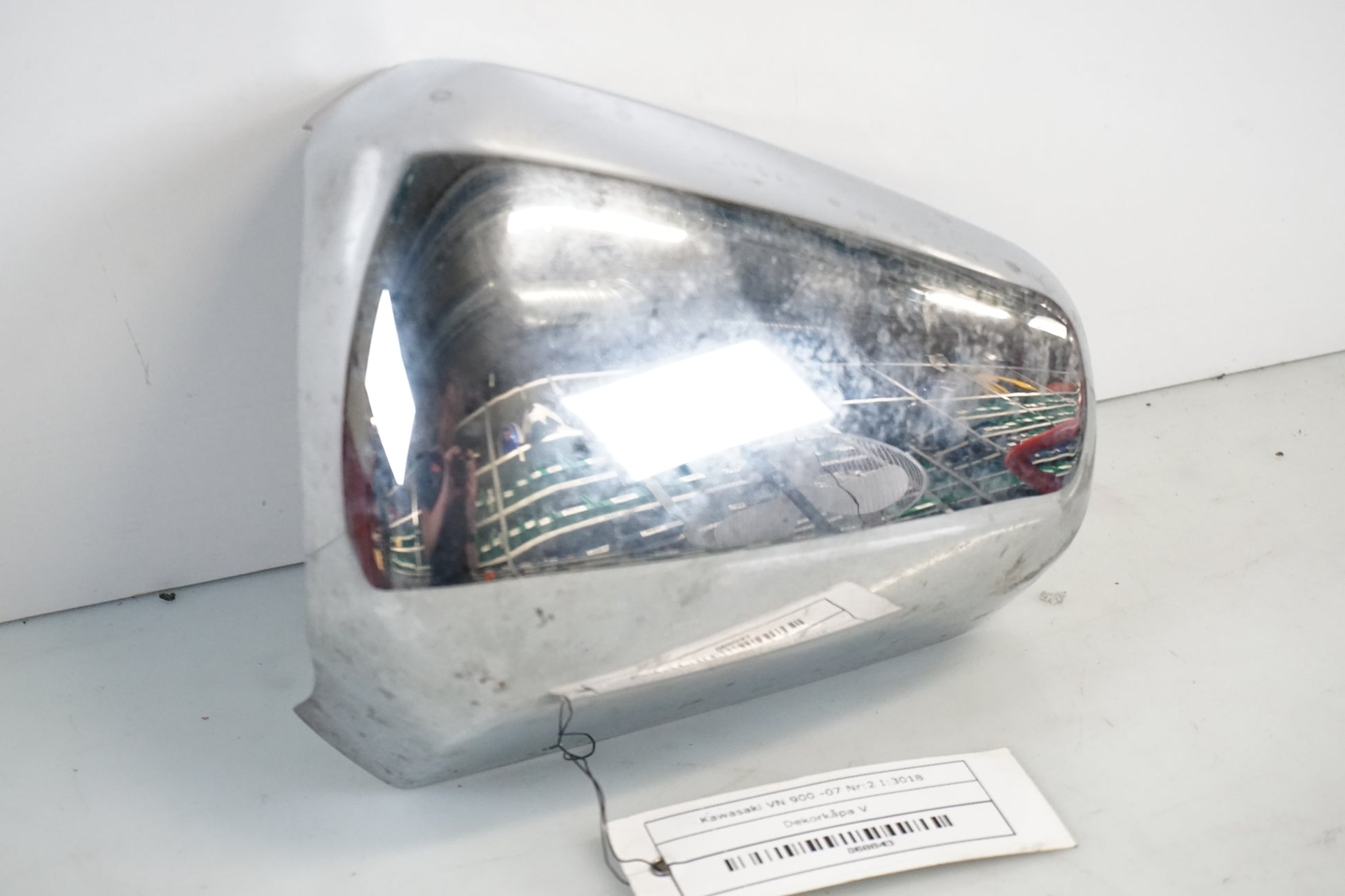 Framsidan på Dekorkåpa från en Kawasaki VN 900 -2007 motorcykel.