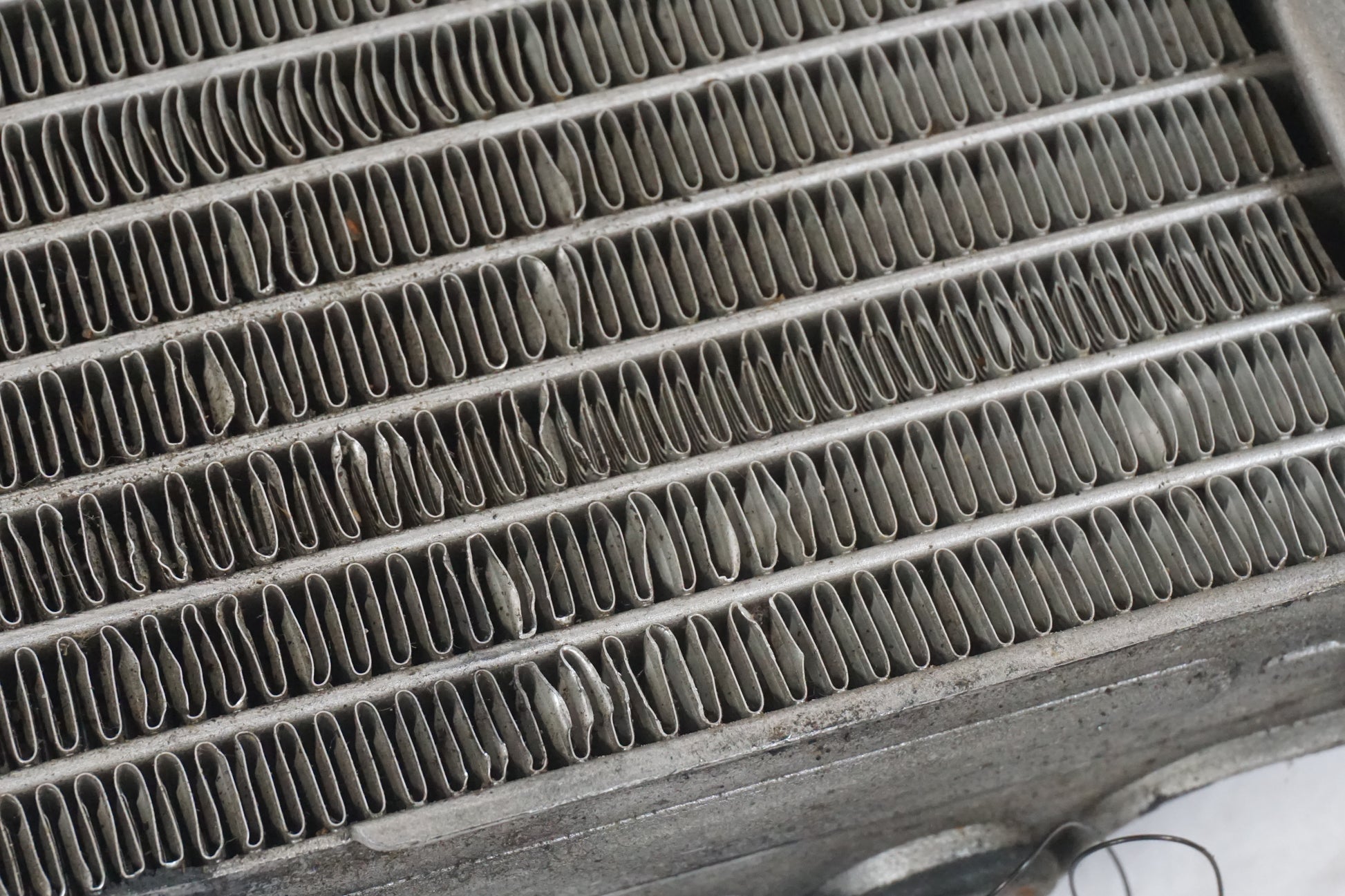 Snett uppifrån på Vattenkyl från en Gasgas SM450 -2007 motorcykel.