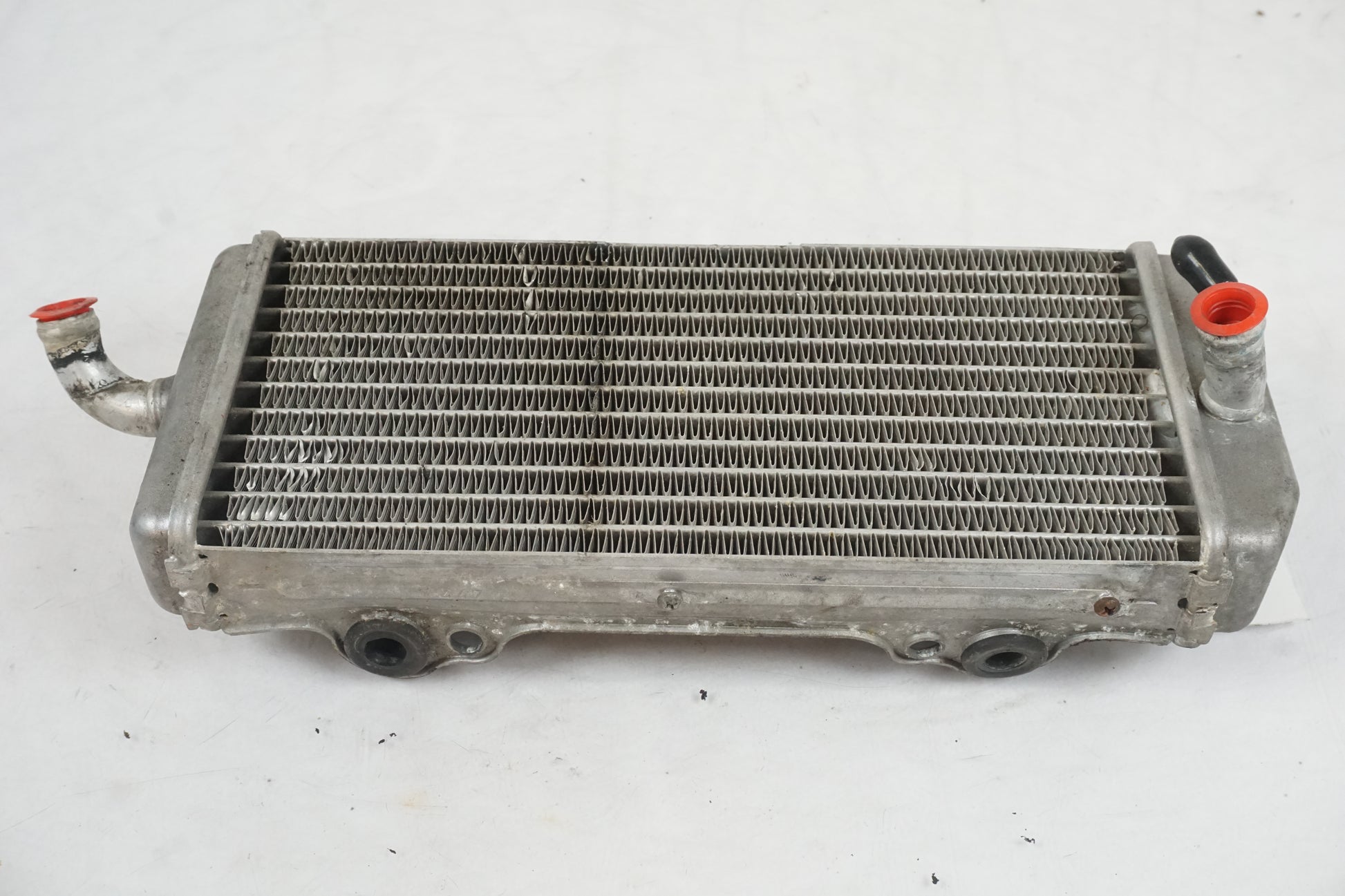 Snett uppifrån på Vattenkyl från en Gasgas SM450 -2007 motorcykel.