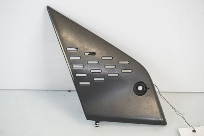 Framsidan på Sidopanel från en Kawasaki Z 750 -2008 motorcykel.