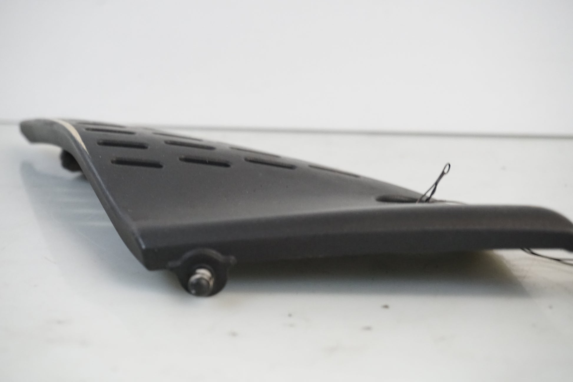 Baksidan på Sidopanel från en Kawasaki Z 750 -2008 motorcykel.