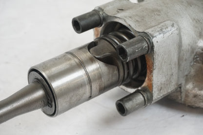 Snett nerifrån på Slutväxel från en Yamaha XZ 550 -1982 motorcykel.