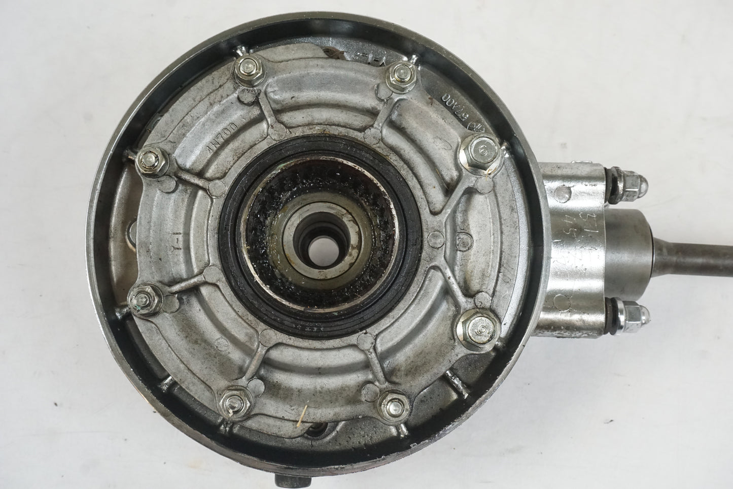 Extrabild3 på Slutväxel från en Yamaha XV 1100 -1994 motorcykel.