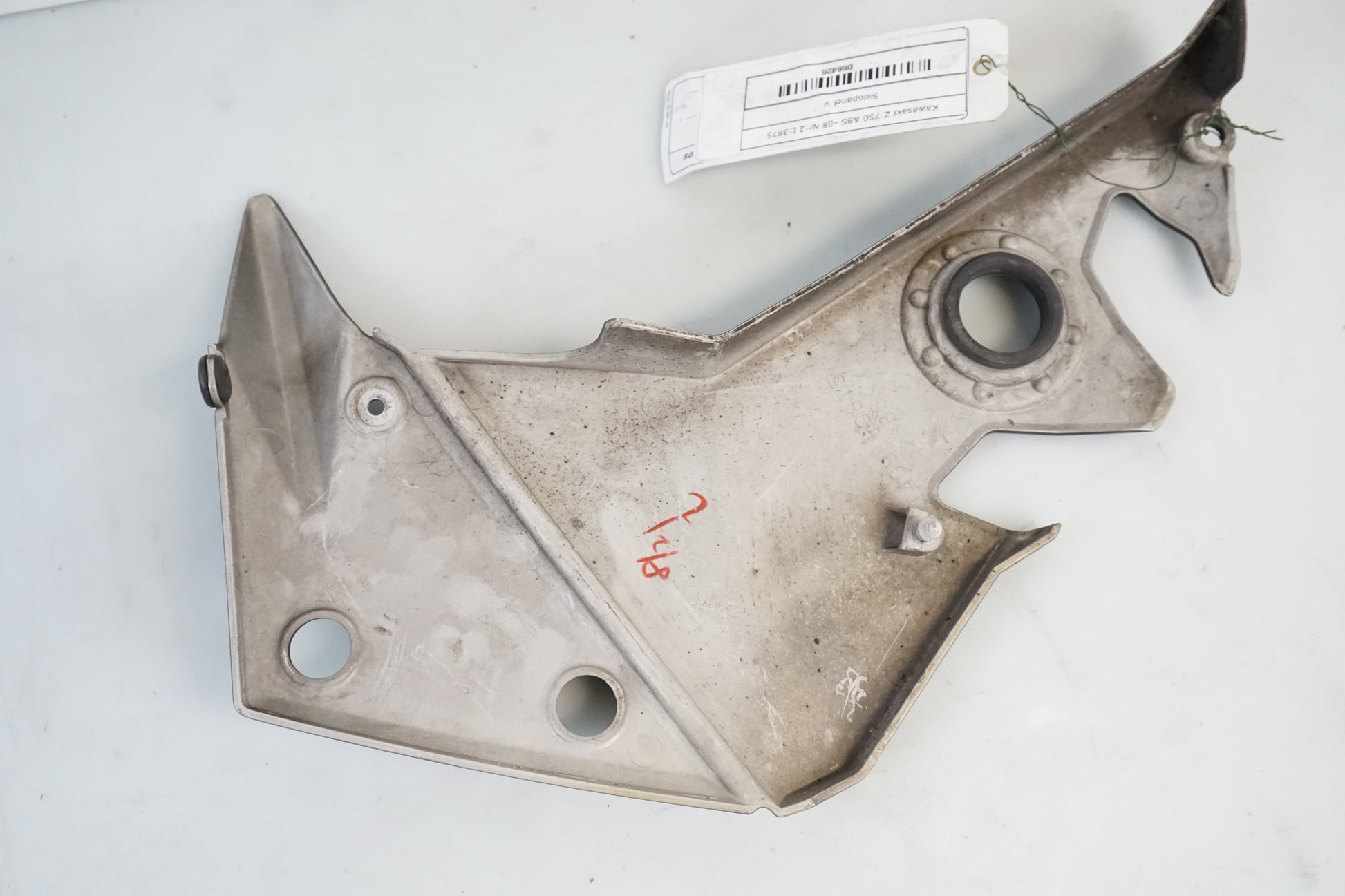 Extrabild2 på Sidopanel från en Kawasaki Z 750 -2008 motorcykel.