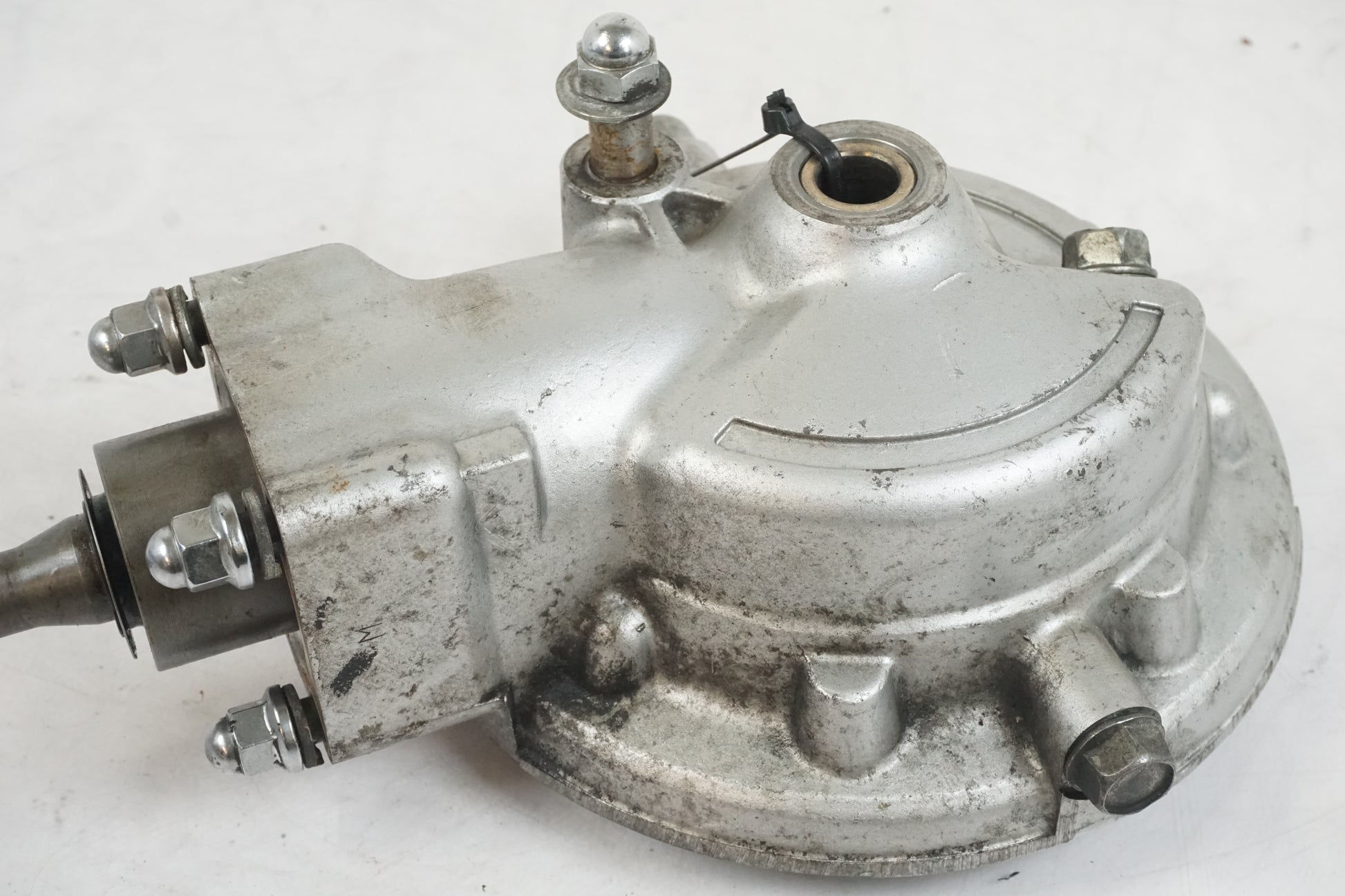 Snett uppifrån på Slutväxel från en Yamaha XV 750 -1993 motorcykel.