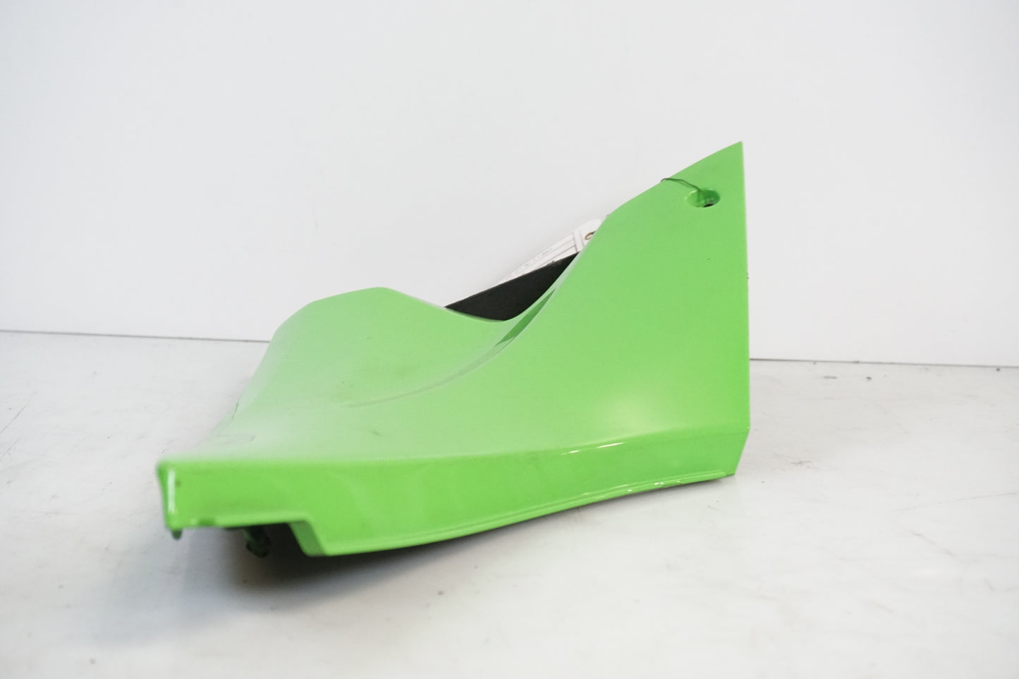 Höger sida på Sidopanel från en Kawasaki ZX-10R -2007 motorcykel.