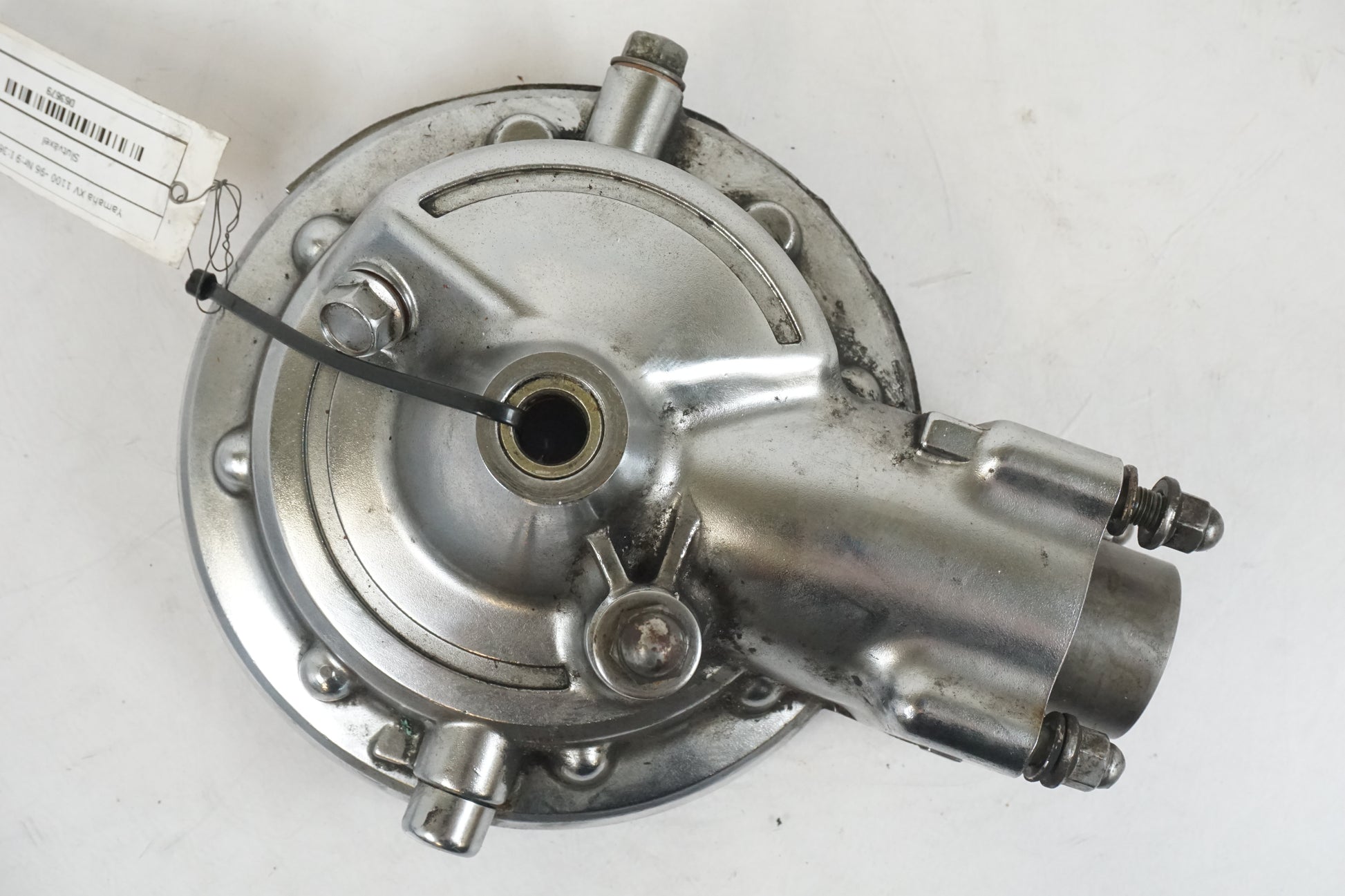 Baksidan på Slutväxel från en Yamaha XV 1100 -1996 motorcykel.