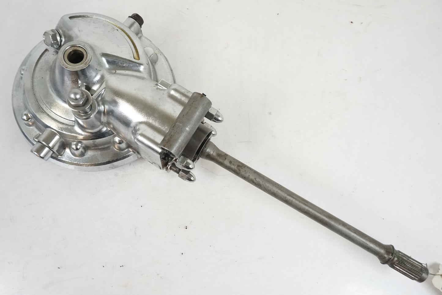 Framsidan på Slutväxel från en Yamaha XV 1100 -1996 motorcykel.