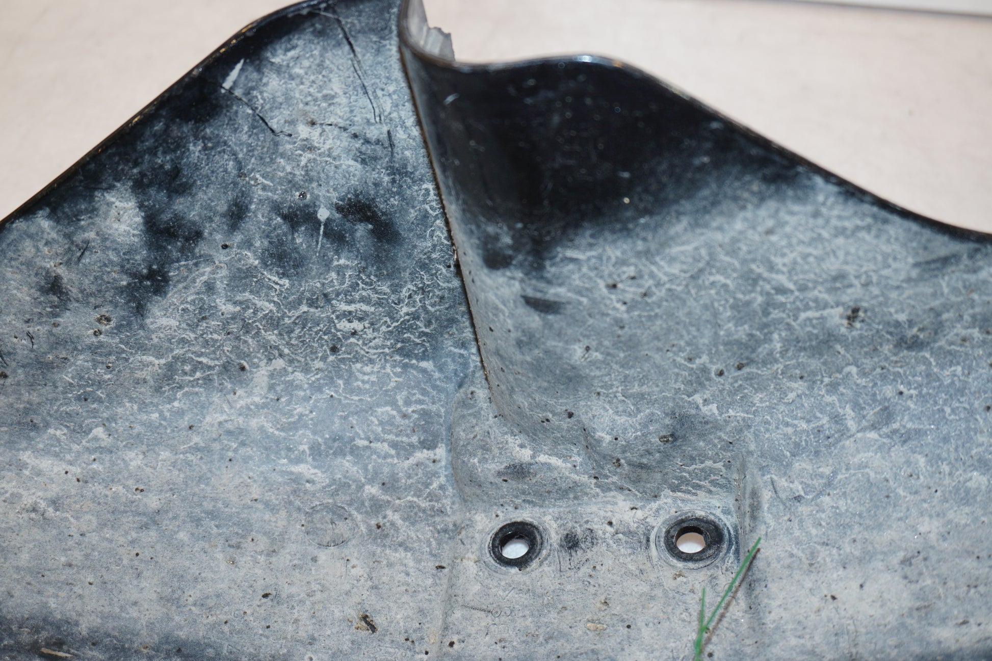 Extrabild4 på Framskärm från en Suzuki GS 500 -2005 motorcykel.