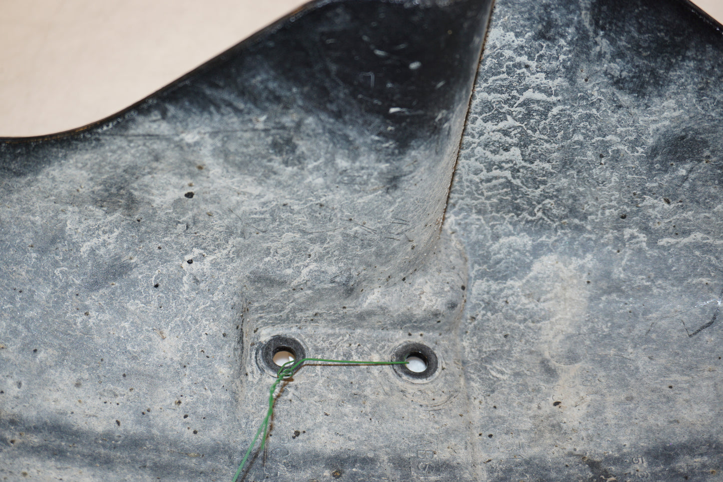 Extrabild5 på Framskärm från en Suzuki GS 500 -2005 motorcykel.