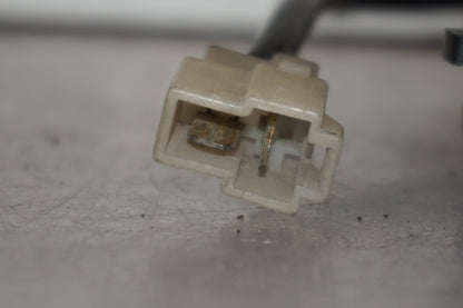 Extrabild1 på Vindrutemotor från en Suzuki GSX 1100 F -1990 motorcykel.