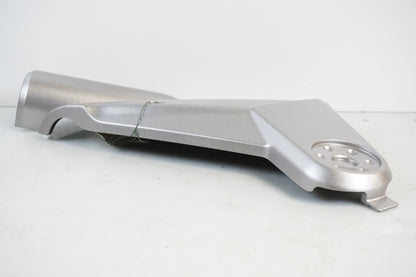 Baksidan på Sidopanel från en Kawasaki KLE 650 -2007 motorcykel.