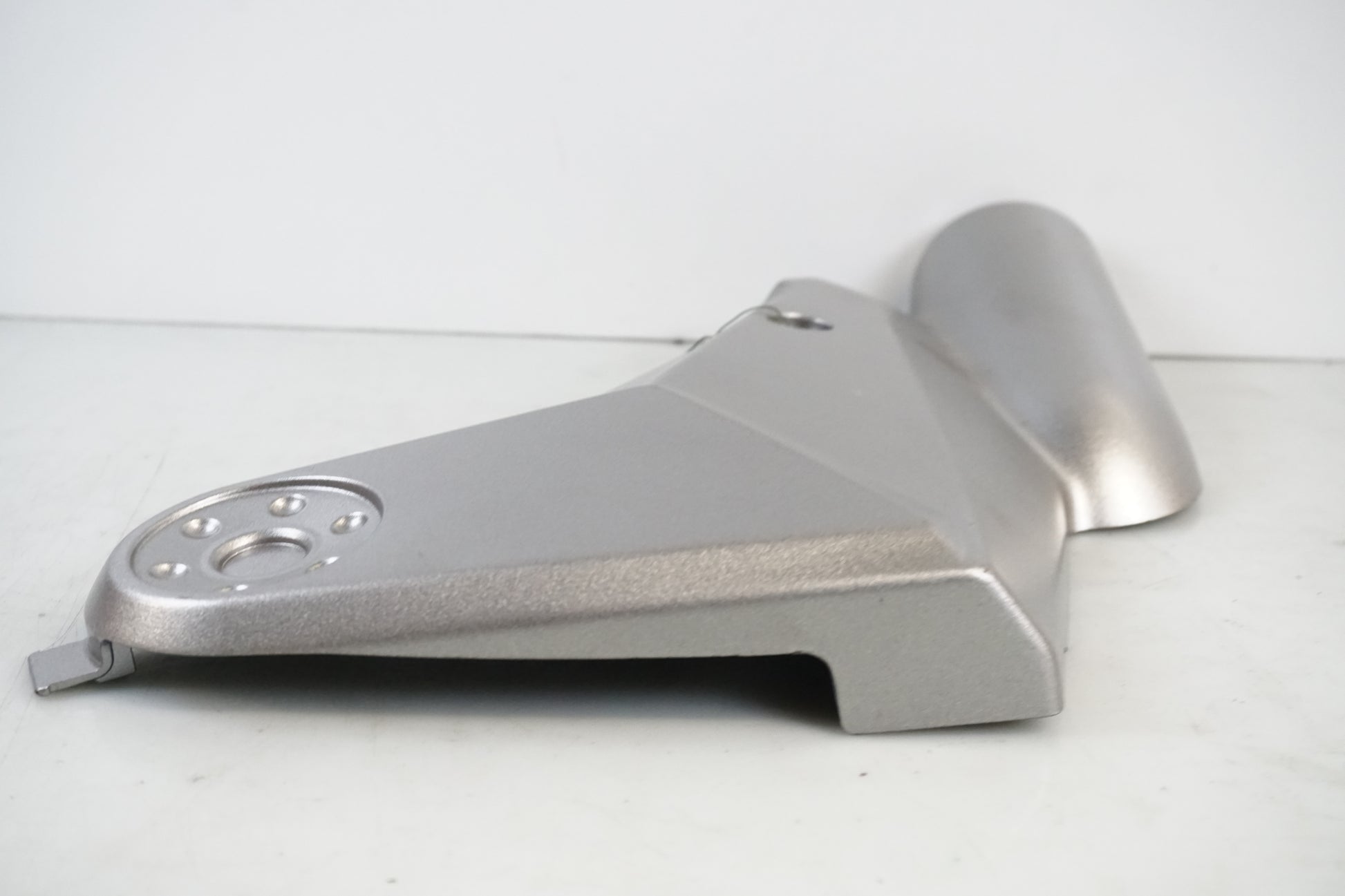 Höger sida på Sidopanel från en Kawasaki KLE 650 -2007 motorcykel.