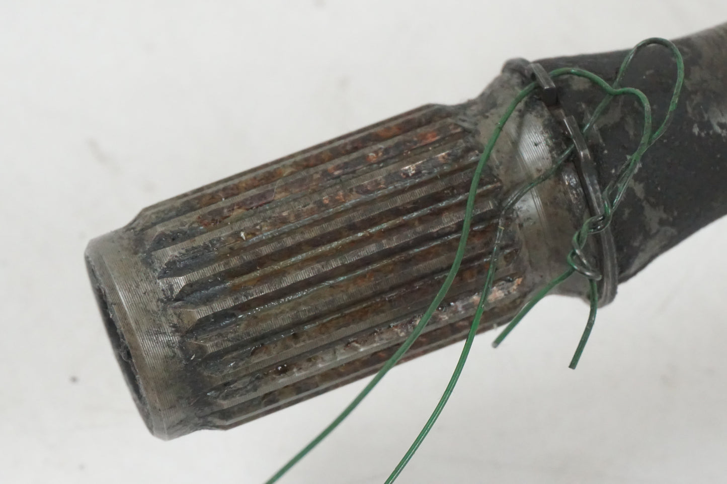 Snett nerifrån på Slutväxel från en Yamaha FJR 1300 -2001 motorcykel.