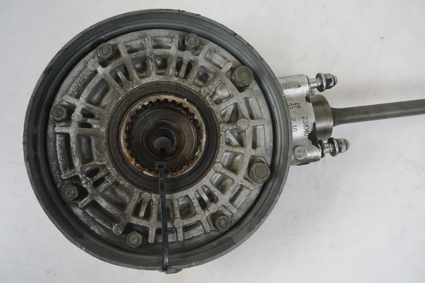 Extrabild2 på Slutväxel från en Yamaha FJR 1300 -2001 motorcykel.