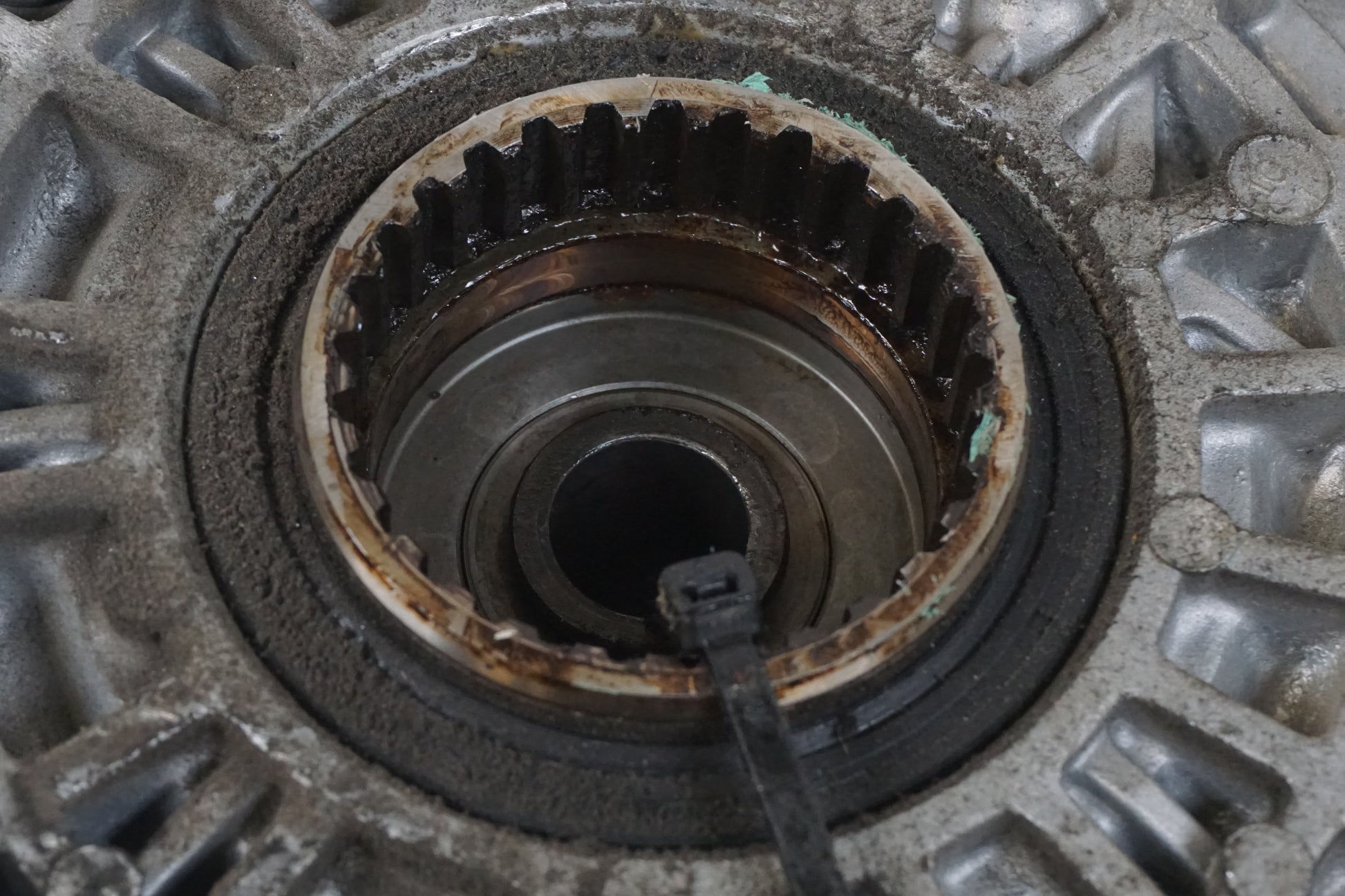 Extrabild4 på Slutväxel från en Yamaha FJR 1300 -2001 motorcykel.