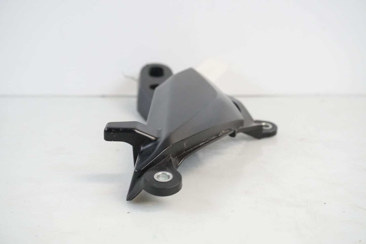 Höger sida på Blinkersfäste från en Honda CBR 600 RR -2007 motorcykel.