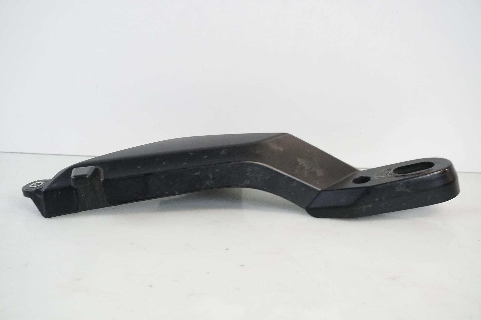 Extrabild2 på Blinkersfäste från en Honda CBR 600 RR -2007 motorcykel.