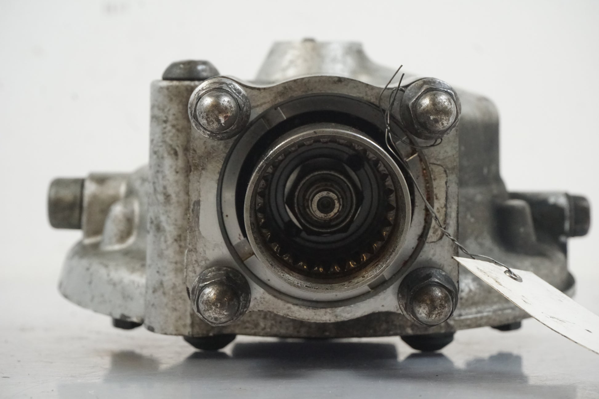 Extrabild2 på Slutväxel från en Yamaha BT 1100 -2002 motorcykel.