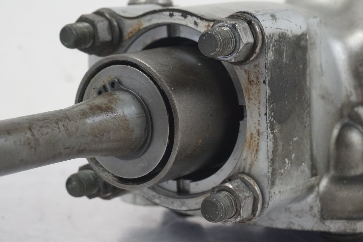 Extrabild3 på Slutväxel från en Yamaha XJ 900 S -1998 motorcykel.