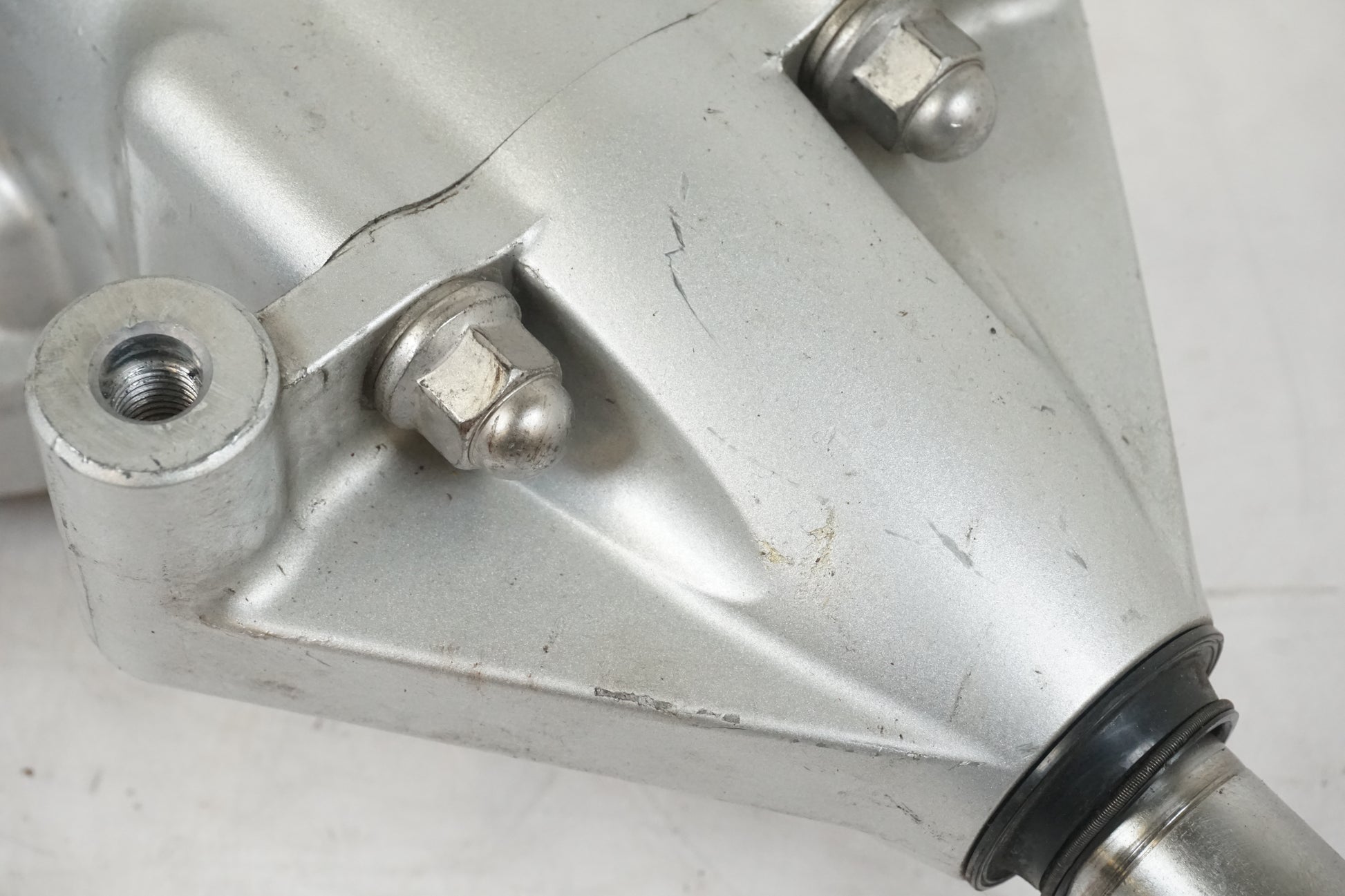 Vänster sida på Slutväxel från en Yamaha XVS 1100 -2002 motorcykel.